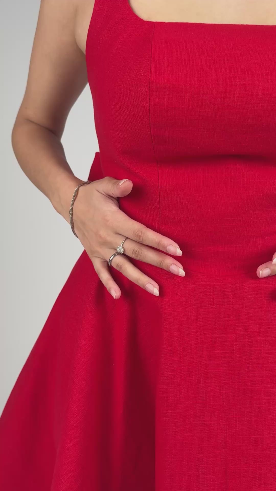 Vestido Curto com Laço